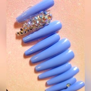 💙Nani Custom Press'On Nails💙